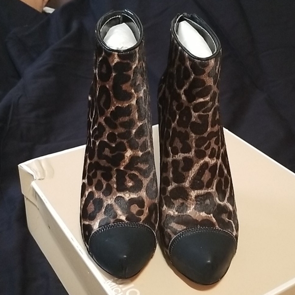 Platform Leopard Booties - Picture 5 of 5